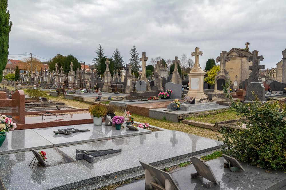 Granitier à Mesnil-Roc'h